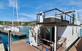 Bellavista Houseboat Apartment Portorose